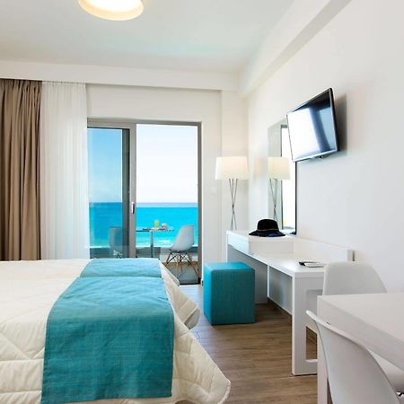 העיירה רתימנו Golden Coast Seaside Apartments מראה חיצוני תמונה