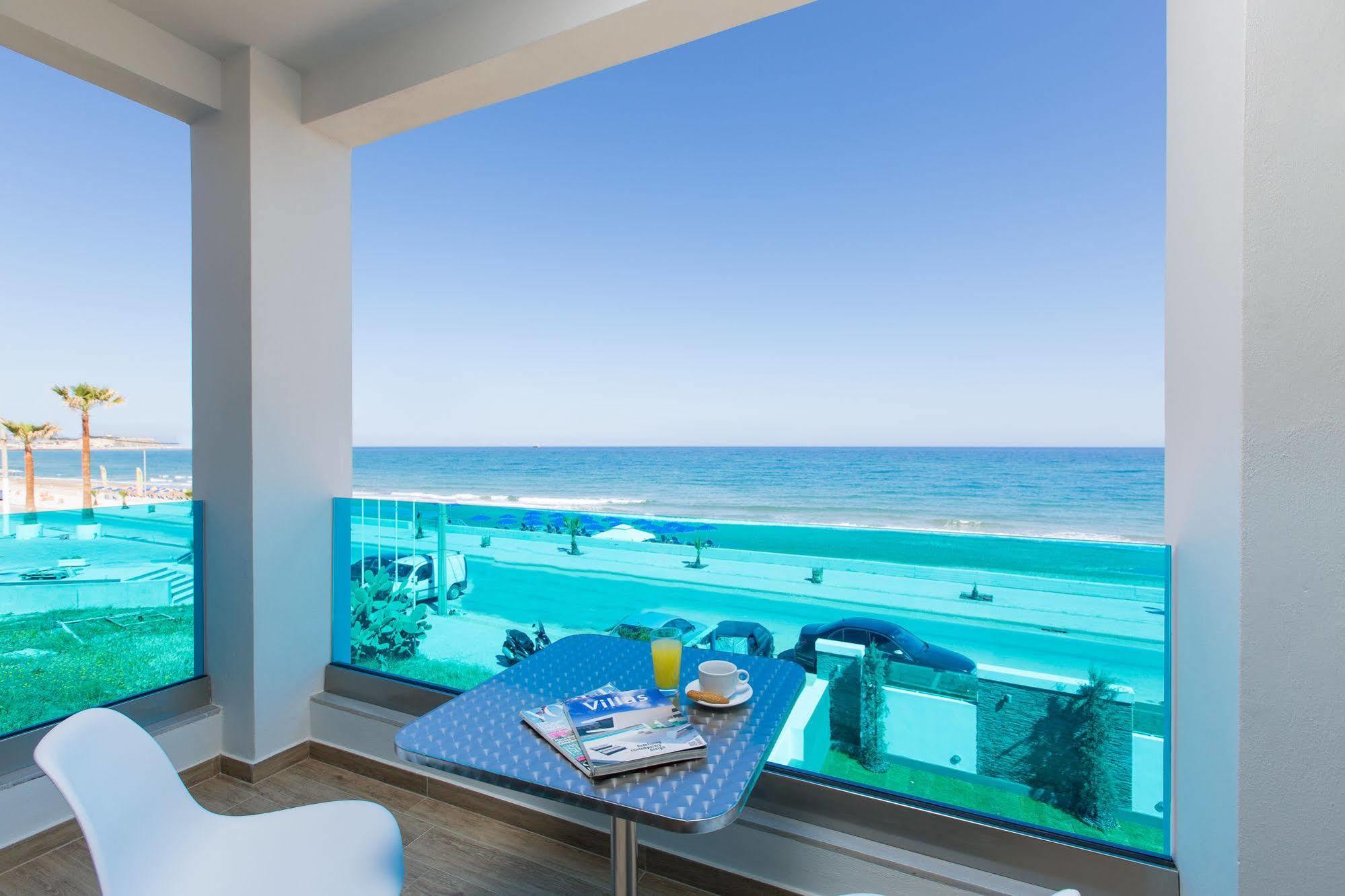 העיירה רתימנו Golden Coast Seaside Apartments מראה חיצוני תמונה